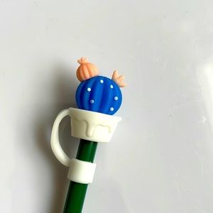 Silicone Cutie Cactus 🌵 Starbucks Straw Topper NEW